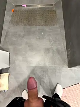 cumtributfan2025 online show from 01/13/26, 05:02