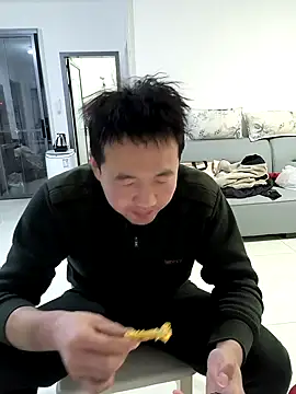 huanhuanaaaaa online show from 03/13/26, 04:57