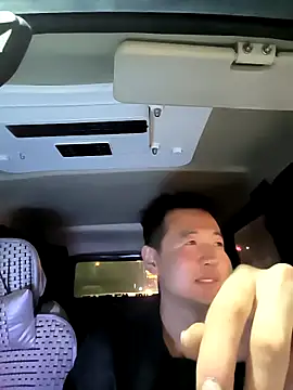 huanhuanaaaaa online show from 04/18/26, 12:20