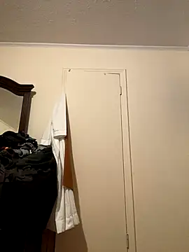 ThickDic28 online show from 10/18/25, 01:41