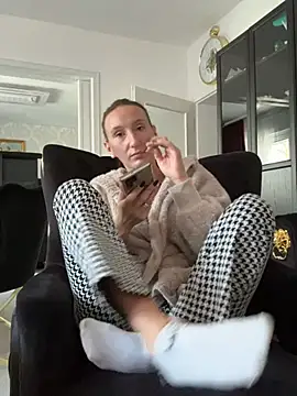 Emilia Mausi online show from 03/02/26, 10:44