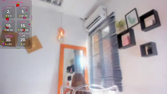 Aleexiiaa online show from 04/14/26, 01:39