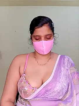 Rose-luckey online show from 04/04/26, 01:41