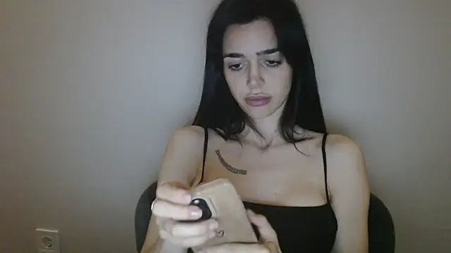 gglingeriee online show from 04/13/26, 09:20