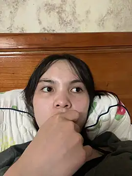 Snapshot of Obkhen chatting on 05/08/26, 03:50 Obkhen online show from 05/08/26, 03:50