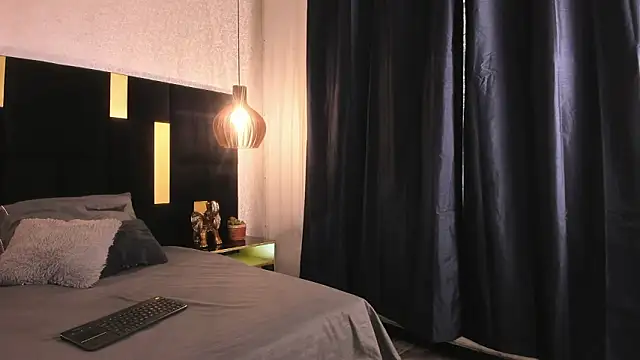 Snapshot of Lucio__Fox chatting on 02/24/26, 11:41 Lucio Fox online show from 02/24/26, 11:41