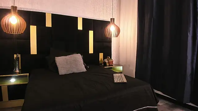 Snapshot of Lucio__Fox chatting on 03/02/26, 12:01 Lucio Fox online show from 03/02/26, 12:01