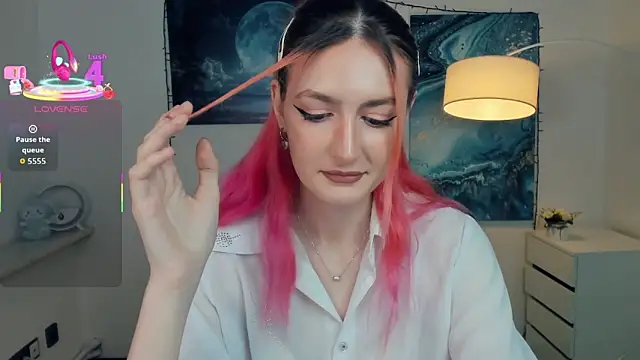 EasterBlink online show from 11/02/25, 11:12