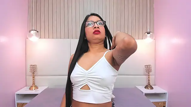 MelanyWayne  online show from 04/25/26, 11:57