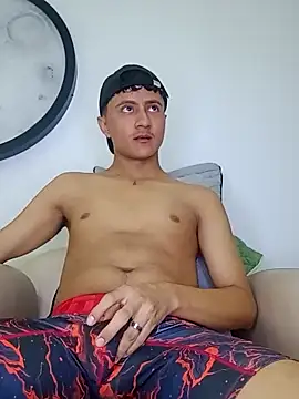  Leohot  online show from 04/01/26, 03:40