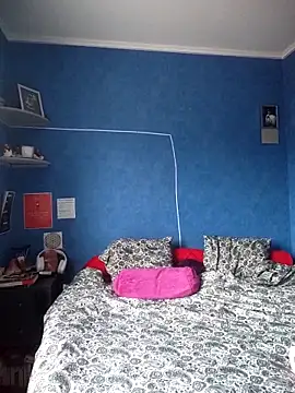 Feelineducentre online show from 10/03/25, 08:22