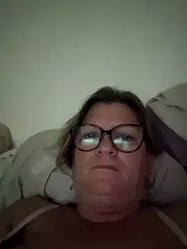 Delphineben online show from 09/28/25, 07:08