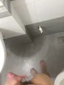 Snapshot of anhye8 chatting on 03/10/26, 04:12 anhye8 online show from 03/10/26, 04:12