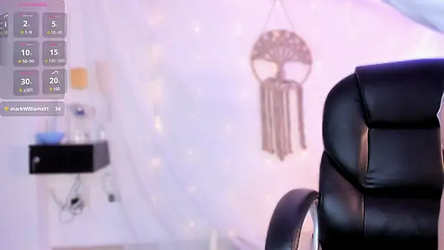 salma isawwii online show from 11/28/25, 03:47