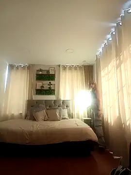 zohet kriss online show from 10/09/25, 02:37