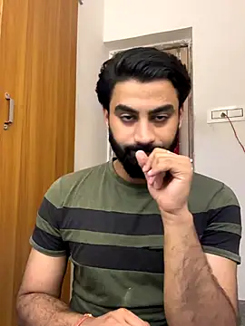 hottestboy03 online show from 11/01/25, 09:28