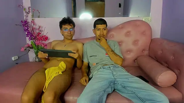 AxelAndJeremy online show from 09/20/25, 03:29