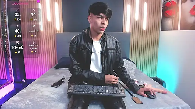 OnlyJos online show from 12/14/25, 01:27