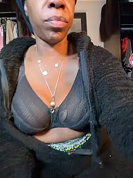 Kennady Buxum Goddess online show from 10/28/25, 05:15