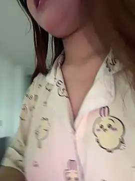 Snapshot of mimi9420 chatting on 05/19/26, 04:13 mimi9420 online show from 05/19/26, 04:13