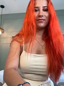 Snapshot of saray_marquez chatting on 05/01/26, 01:05 saray marquez online show from 05/01/26, 01:05