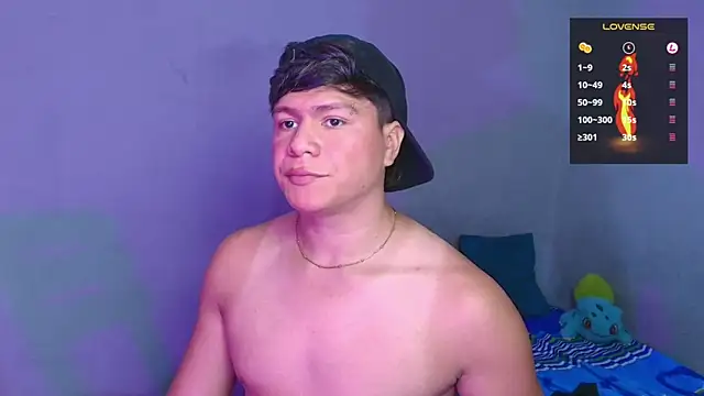 Snapshot of Alejandro_Vt chatting on 12/20/25, 09:27 Alejandro Vt online show from 12/20/25, 09:27