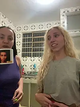 Bruna551 online show from 11/15/25, 01:36