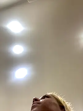 Bruna551 online show from 11/21/25, 08:07