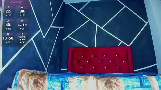 Massimo Cruz online show from 03/18/26, 01:03