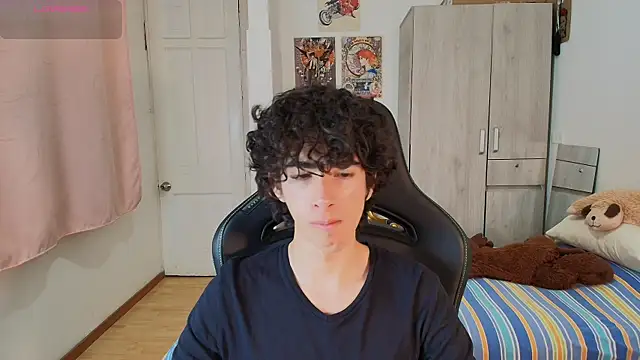 Nude Boy18 online show from 05/10/26, 12:16