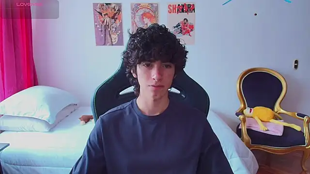 Nude Boy18 online show from 07/19/26, 08:34