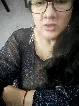 Aisha manzur online show from 01/16/26, 08:24