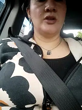 Aisha manzur online show from 02/02/26, 03:55