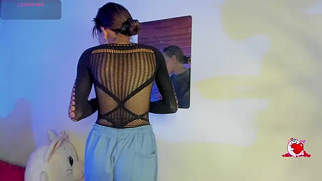 yumi hanna online show from 01/09/26, 12:13