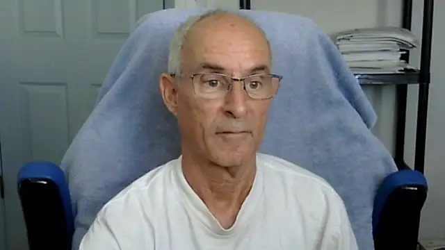 funone1999 online show from 10/28/25, 07:49