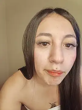 StefaniaFoxx  online show from 07/18/26, 07:12