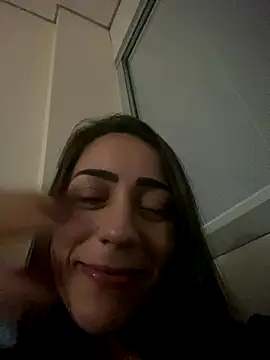 Snapshot of lucioliveira chatting on 10/15/25, 05:51 lucioliveira online show from 10/15/25, 05:51