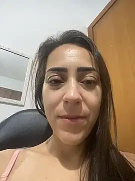 lucioliveira online show from 02/15/26, 12:14