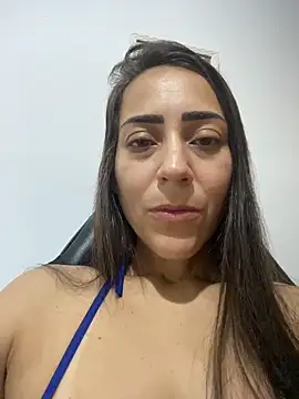 lucioliveira online show from 03/07/26, 02:14