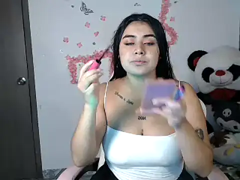 Snapshot of sophiadaza666 chatting on 04/30/26, 12:17 sophiadaza666 online show from 04/30/26, 12:17