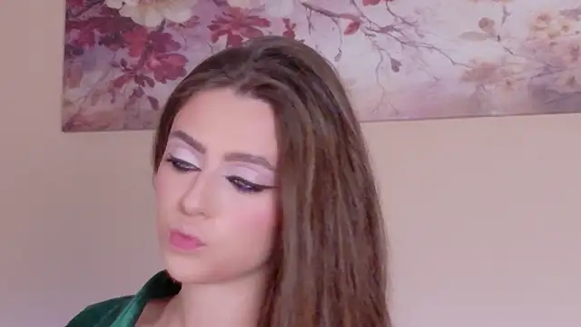 Sienna Voss online show from 04/03/26, 08:51