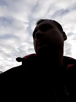 Amberdual online show from 10/26/25, 01:17