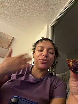 allybluee777 online show from 04/04/26, 03:16