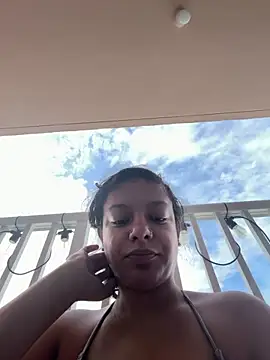 allybluee777 online show from 06/19/26, 02:43