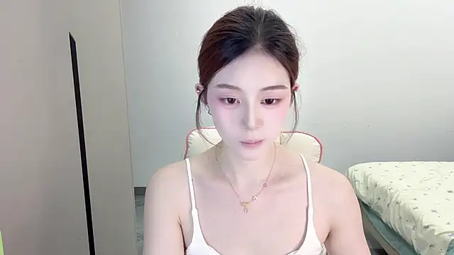 Snapshot of Cookie-oo chatting on 10/01/25, 12:55 Cookie-oo online show from 10/01/25, 12:55