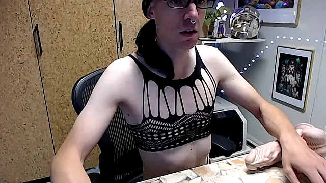 sakiramissy online show from 10/22/25, 05:52