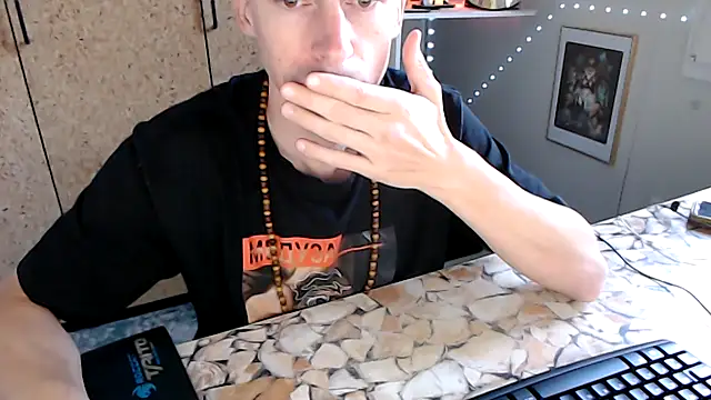 sakiramissy online show from 11/04/25, 09:19