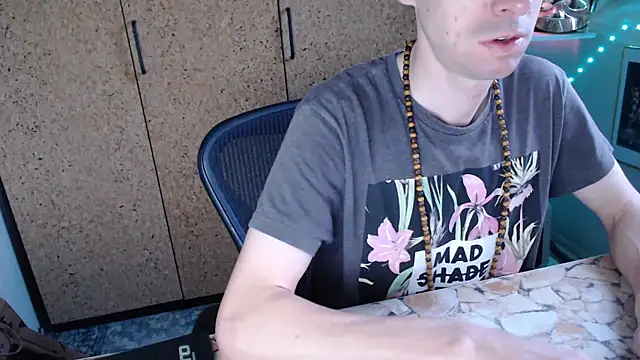 sakiramissy online show from 12/16/25, 07:46