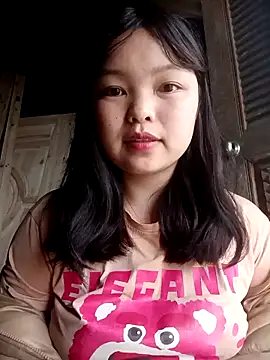 XoiXoi232 online show from 02/15/26, 10:03