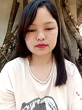 XoiXoi232 online show from 04/04/26, 01:04